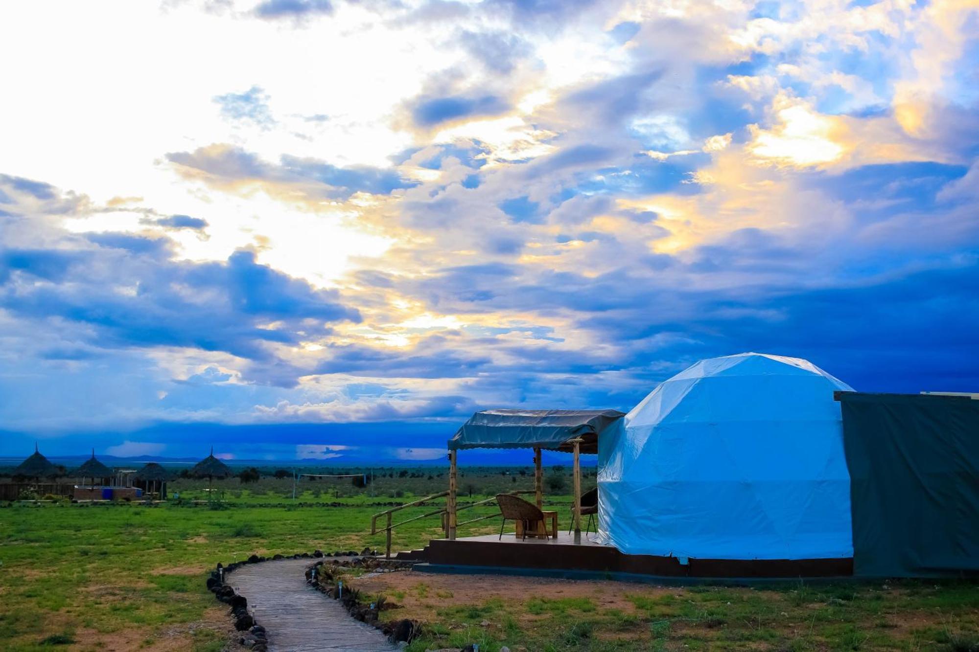 Amanya 1-Bed Leopard Tent Амбоселі Екстер'єр фото